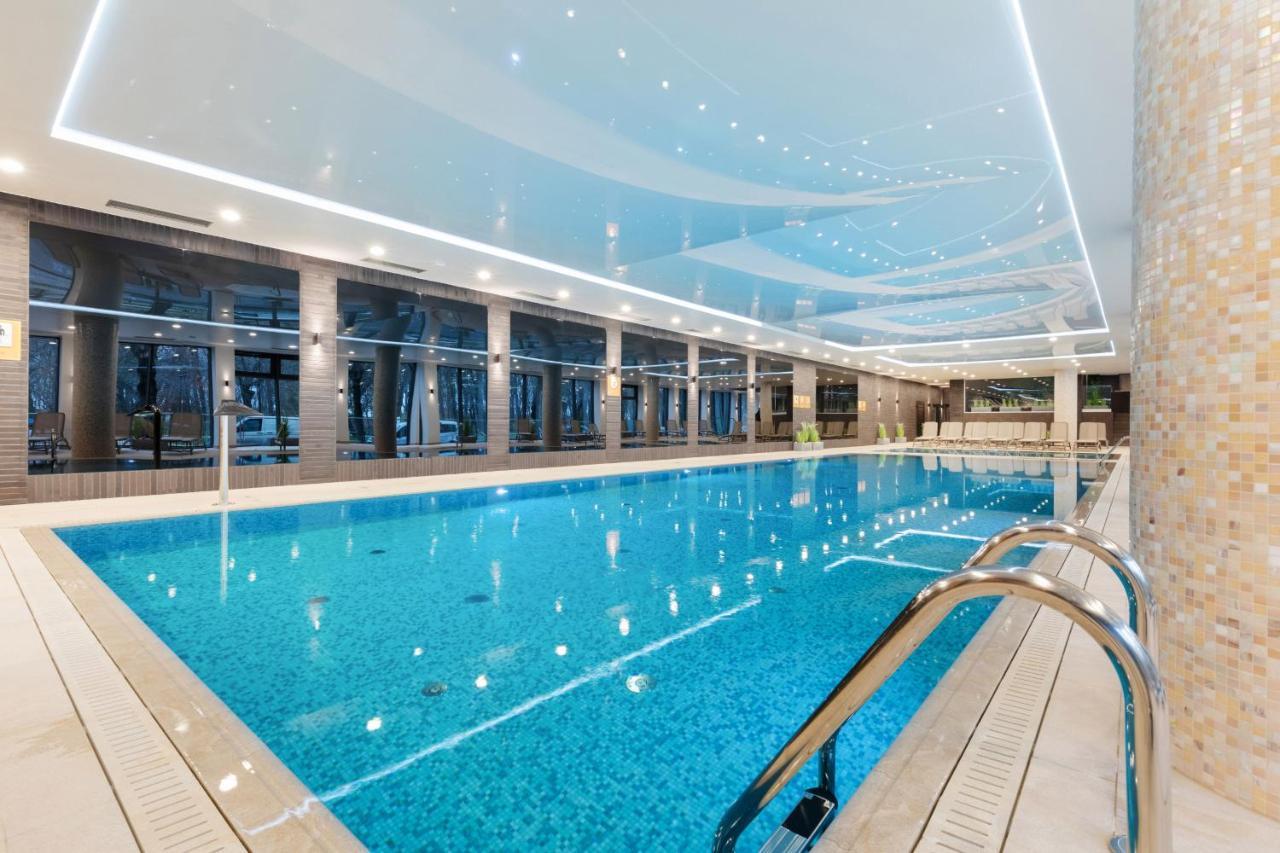 Luxurious Apartment Nadmorskie Tarasy Kolobrzeg By Renters Prestige Eksteriør billede