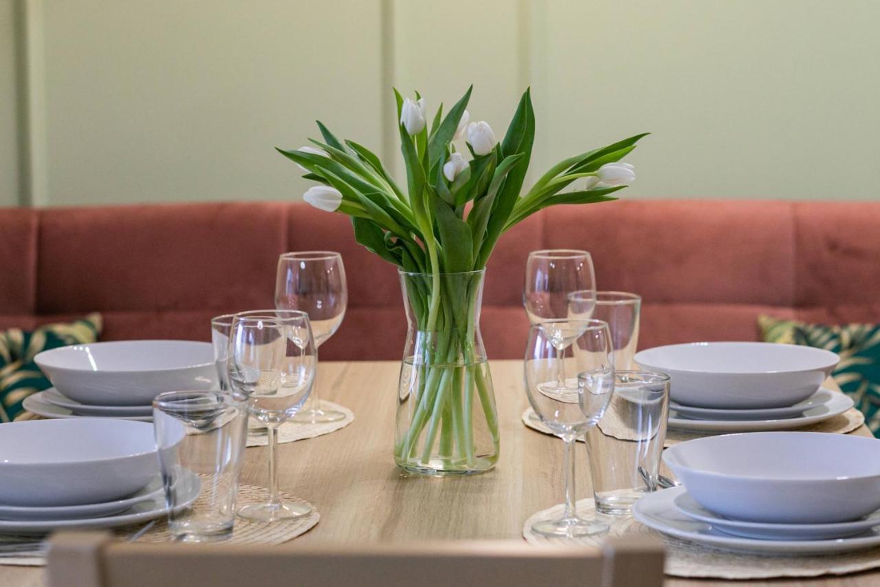 Luxurious Apartment Nadmorskie Tarasy Kolobrzeg By Renters Prestige Eksteriør billede