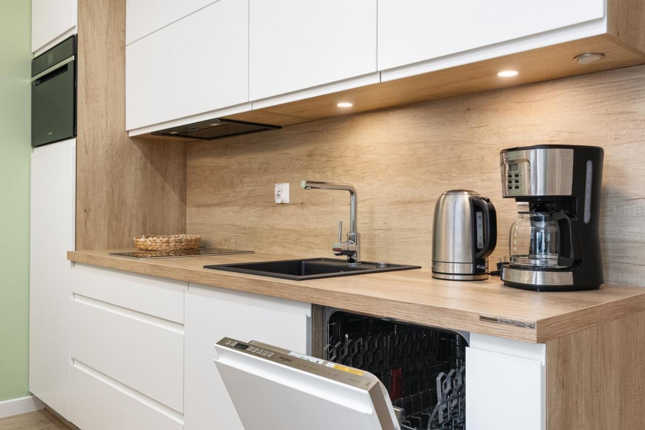 Luxurious Apartment Nadmorskie Tarasy Kolobrzeg By Renters Prestige Eksteriør billede