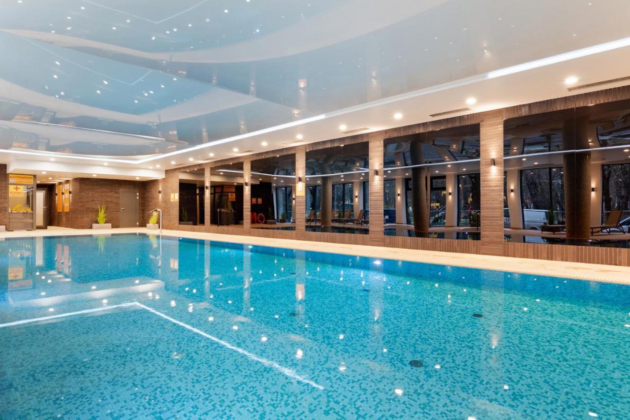 Luxurious Apartment Nadmorskie Tarasy Kolobrzeg By Renters Prestige Eksteriør billede