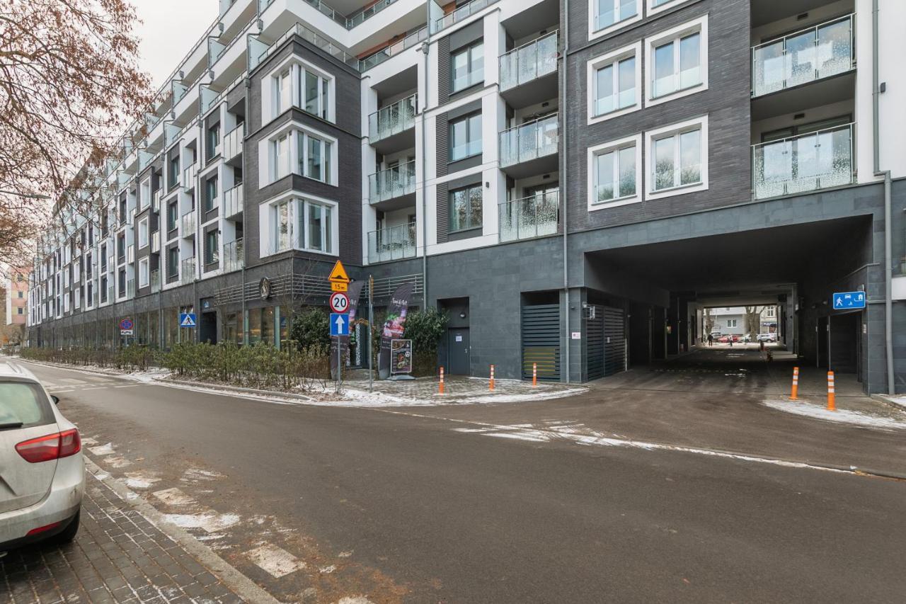 Luxurious Apartment Nadmorskie Tarasy Kolobrzeg By Renters Prestige Eksteriør billede